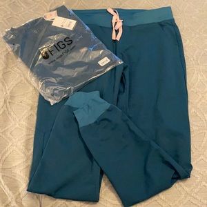 Figs Caribbean Blue Scrub Set size L tall